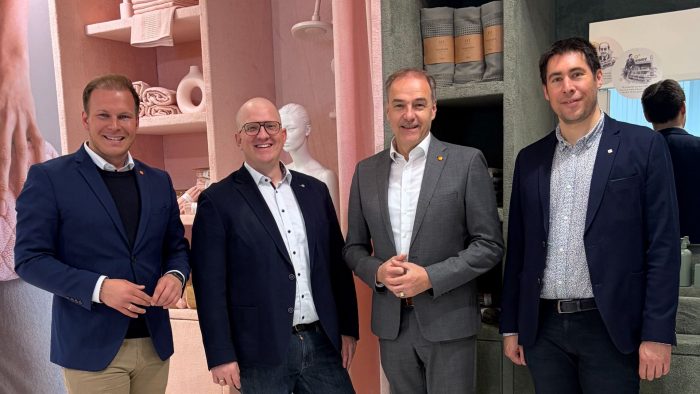 Vom Südburgenland in die Welt: Vossen webt seit 100 Jahren an der internationalen Erfolgsgeschichte