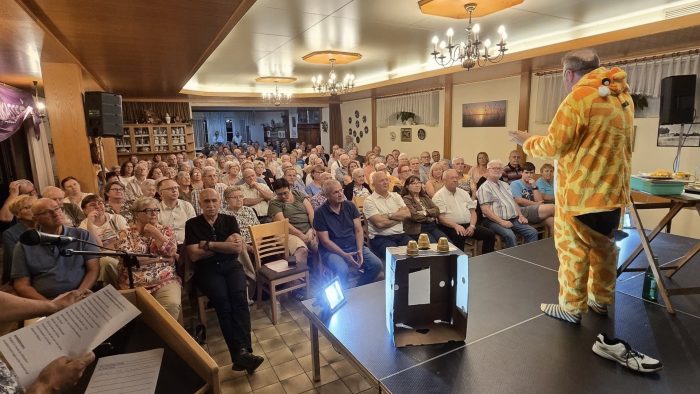 St. Andrä am Zicksee: Militärdekan Wessely begeisterte mit „Zoogeschichten“